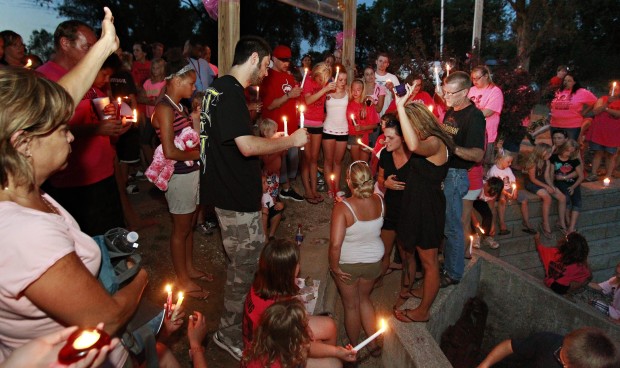 072012djs-prayer-vigil-05